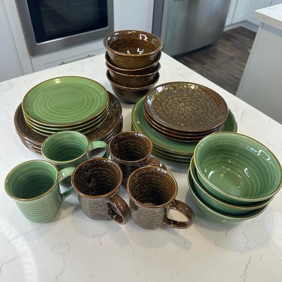 Jaclyn Smith Today Series Mottled Brown Pattern Coffee Mugs Set of 2 - Picture 8 of 10